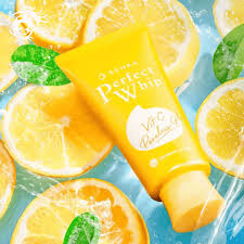 Senka Perfect Whip Yuzu Vit C Poreless Glow Face Wash