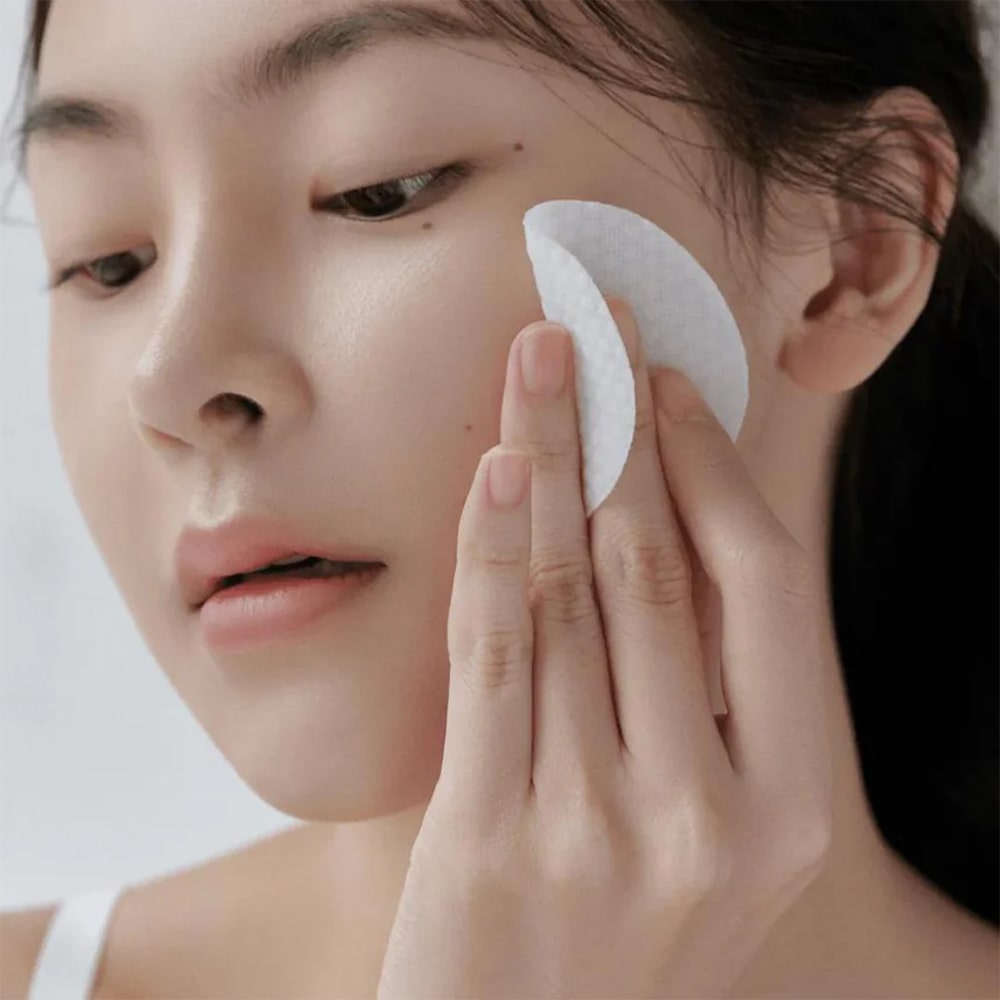 JIWOOGAE Heartleaf BHA Peeling Pad