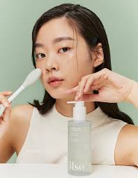 Natural Mild Cleansing Oil