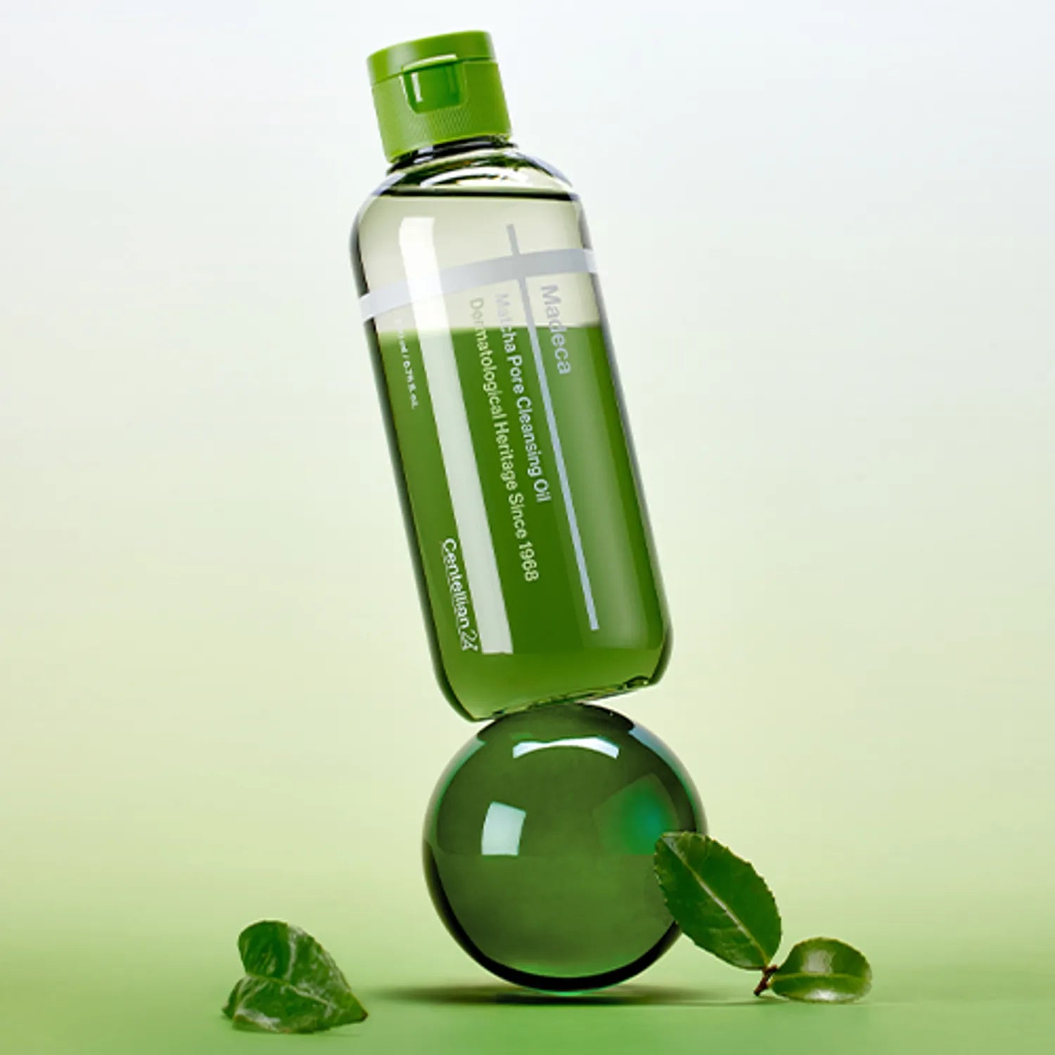 Madeca Matcha Pore Cleansing Oil [200ml]