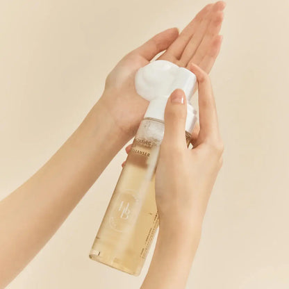 Salmon Caring Centella Bubble Cleanser [200ml]