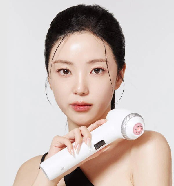 新品未開封medicube AGE-R ULTRATUNE40.68美顔器正規品 MEDICUBE 新品未開封medicube AGE-R ULTRATUNE40.68美顔器正規品 MEDICUBE