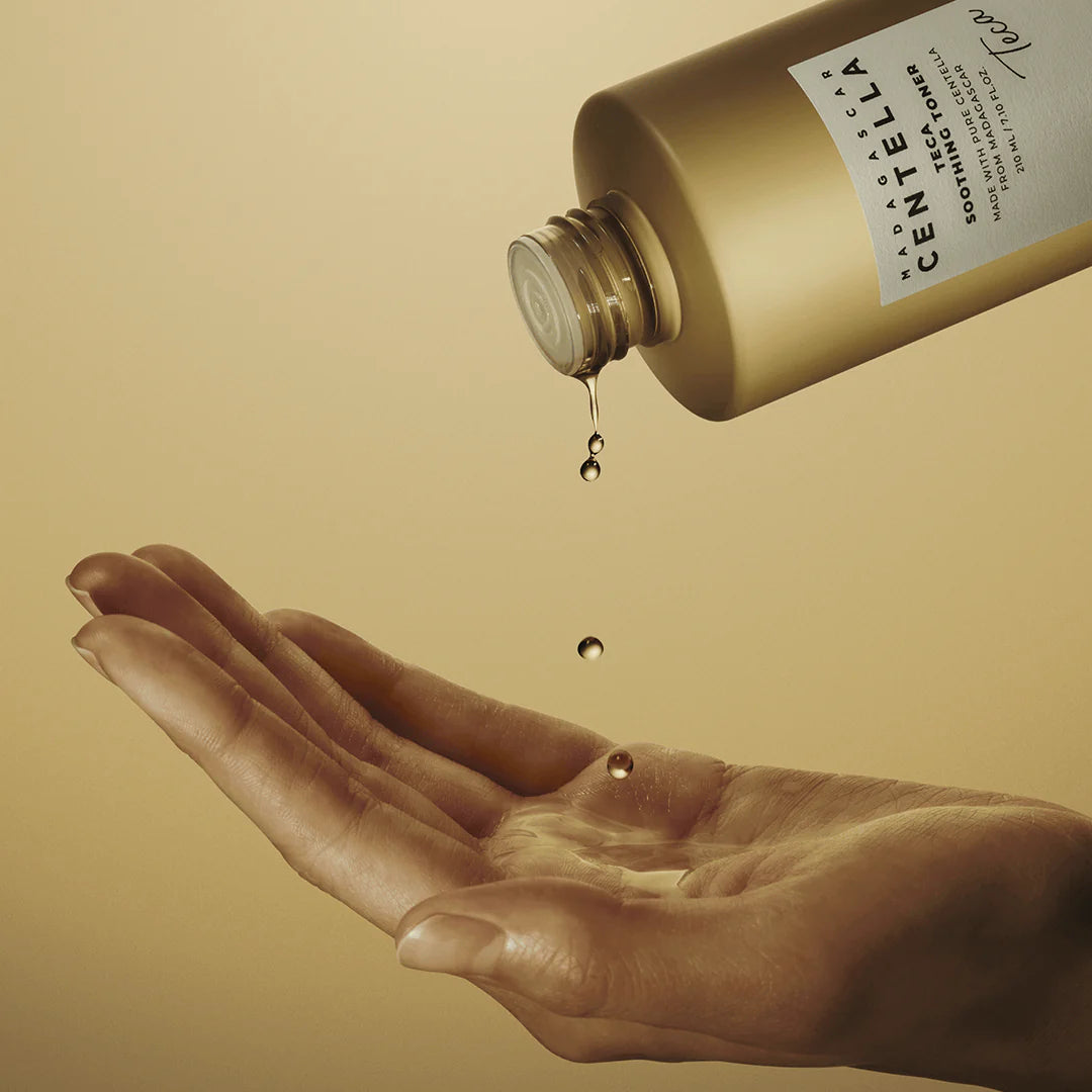 Madagascar Centella Teca Soothing Toner [210ml]